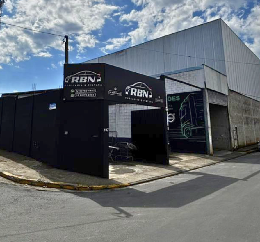 Fachada da RBN Funilaria e Pintura em Lorena/SP